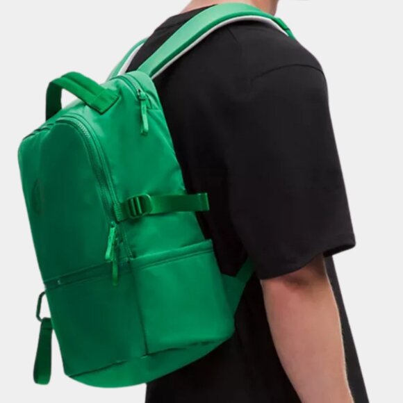 NWT Lululemon New Crew Backpack Raceway Green Padded Straps fits 16" Laptop 22L - Picture 1 of 14